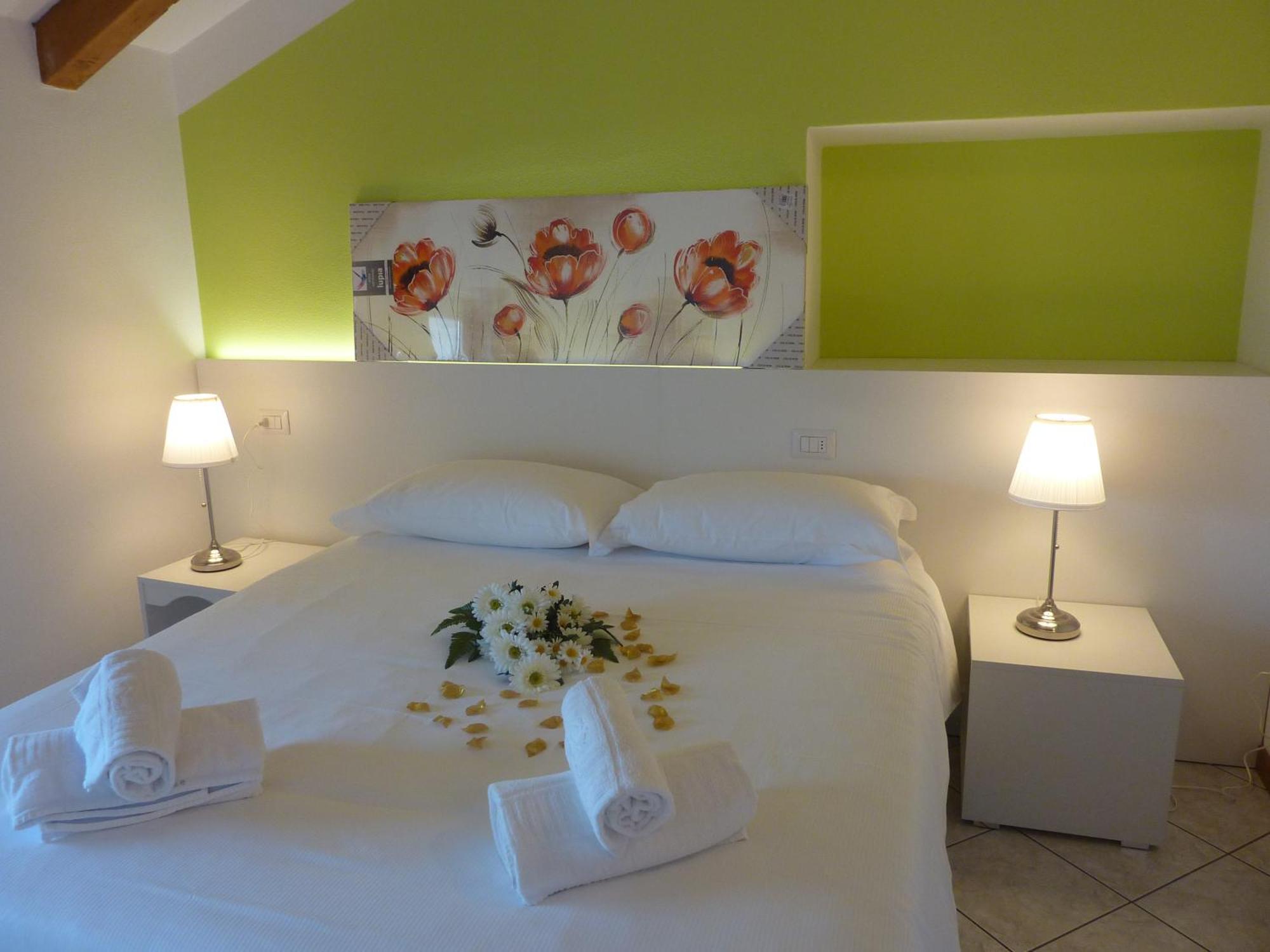 Residence Riva Del Lario กราเวโดนา ภายนอก รูปภาพ