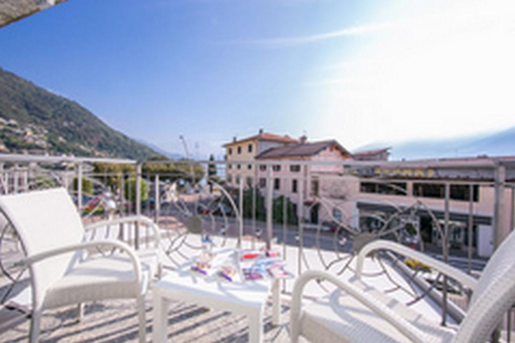 Residence Riva Del Lario กราเวโดนา ภายนอก รูปภาพ
