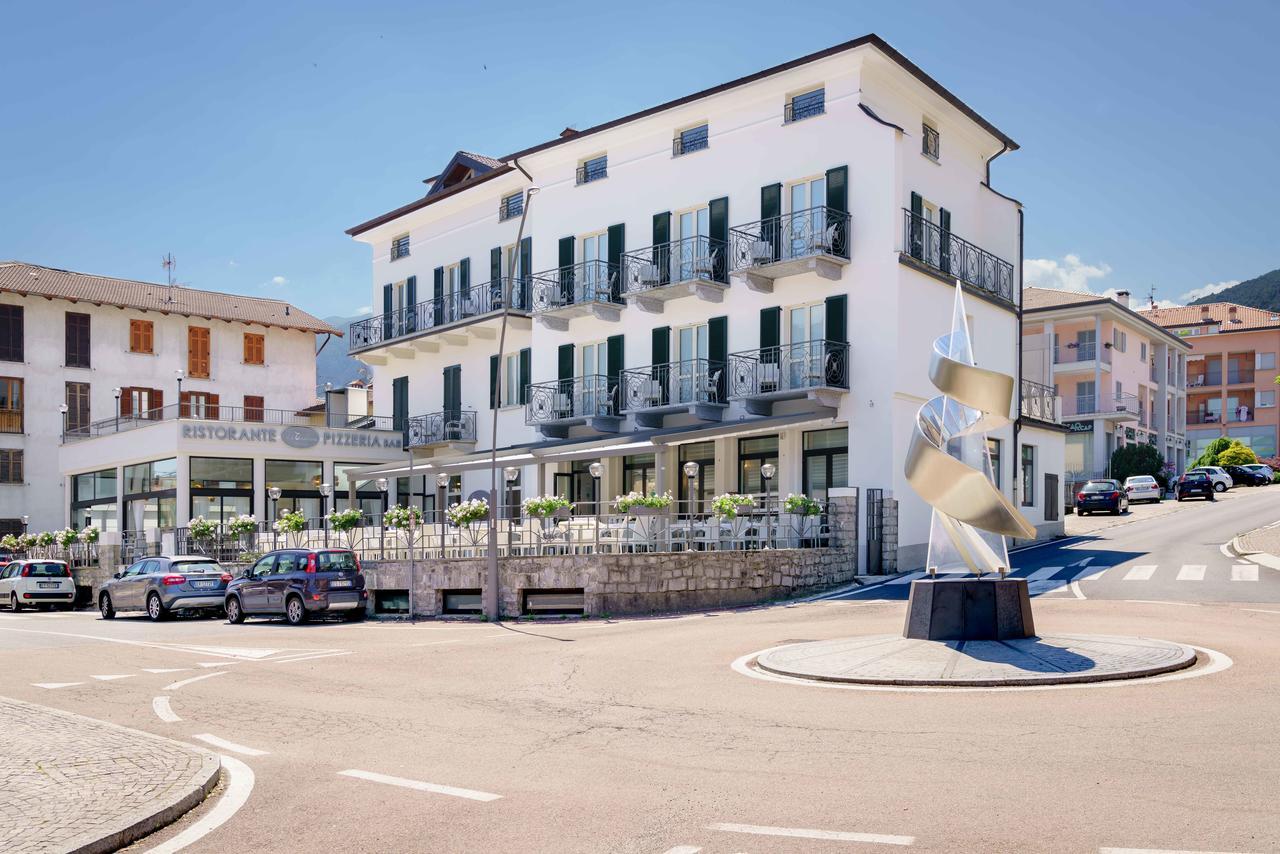 Residence Riva Del Lario กราเวโดนา ภายนอก รูปภาพ